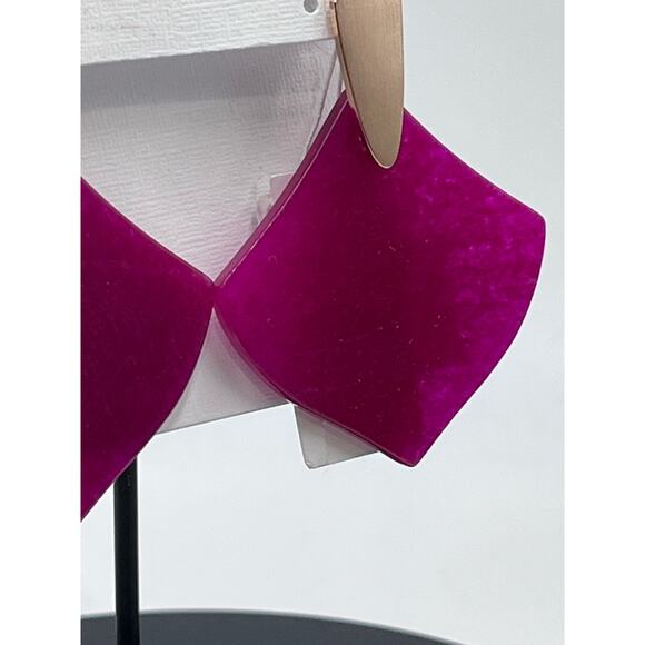 Kendra Scott Astoria Maroon Jade Gold Plated Boho Stone Earrings - Picture 6 of 10